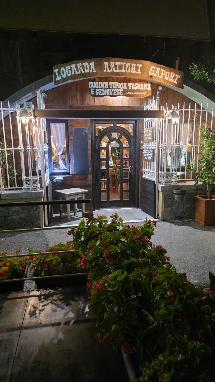 Entrée du restaurant Locanda Antichi Sapori à Gênes